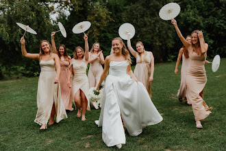 Wedding photographer Adéla Nedorostková. Photo of 19.09.2025