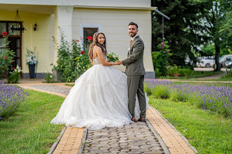 Wedding photographer Martin Nádasi. Photo of 10.04.2024