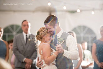 ช่างภาพงานแต่งงาน Caitlin Scott. ภาพเมื่อ 20.04.2023