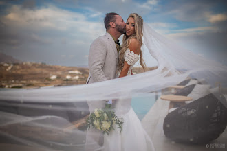 Wedding photographer Apostolos Sahas. Photo of 03.10.2023