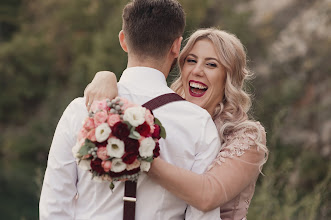 Wedding photographer Yuliya Kovshova. Photo of 18.01.2019
