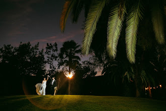 Wedding photographer Christian Puello. Photo of 09.06.2025