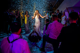 Wedding photographer Denisa-Elena Sirb. Photo of 12.10.2022
