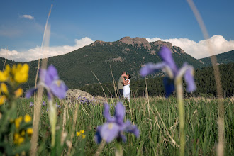 Wedding photographer Gretchen Troop. Photo of 13.10.2023