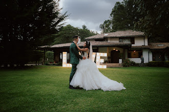 Wedding photographer Stefano Santillan Andrade. Photo of 20.08.2025