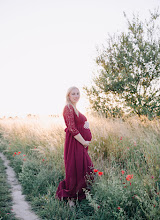 Wedding photographer Yulia Ledneva. Photo of 23.08.2021