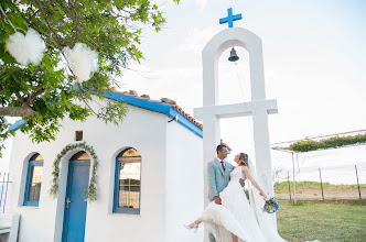 Wedding photographer Stauros Karagkiavouris. Photo of 21.07.2025