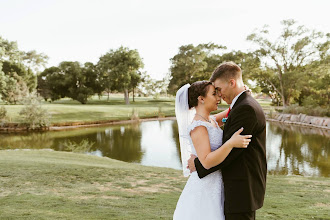 Jurufoto perkahwinan Jenna Herrera. Foto pada 09.09.2019