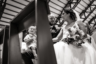 Wedding photographer Andrés Canal. Photo of 01.10.2022