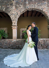 Photographe de mariage Charly Alvarez. Photo du 29.03.2024