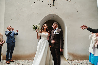 Wedding photographer Aleksandra Iskra. Photo of 20.10.2025