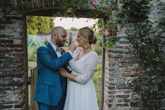 Photographe de mariage Virginie Bontemps. Photo du 03.04.2024