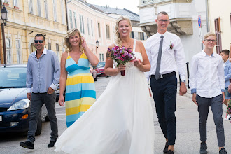 Fotógrafo de bodas Adrienn Nyárádi. Foto del 13.03.2019