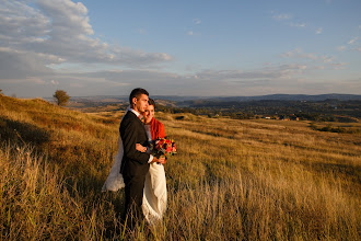 Fotógrafo de bodas Dmitriy Bartosh. Foto del 18.04.2018