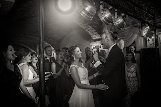 Wedding photographer Joanna Pożoga. Photo of 30.09.2020