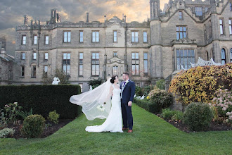 Fotografo di matrimoni Charlotte Hedgecock. Foto del 08.06.2019