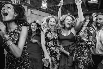 Düğün fotoğrafçısı Kerry Morgan. Fotoğraf 13.11.2018 tarihinde