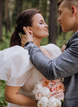 Düğün fotoğrafçısı Anna Chuvashova. Fotoğraf 28.02.2022 tarihinde