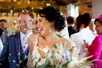 Wedding photographer Kirsteen Hogg. Photo of 28.06.2024