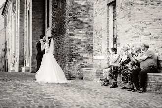 Bröllopsfotografer Simone Trebbi. Foto av 03.03.2024
