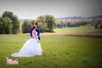 Huwelijksfotograaf Djemila Besuchet. Foto van 10.03.2019