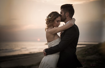 Fotógrafo de casamento Luigi Renzi. Foto de 21.09.2022