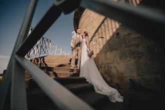 婚礼摄影师Zsolt Sári. 10.06.2025的图片