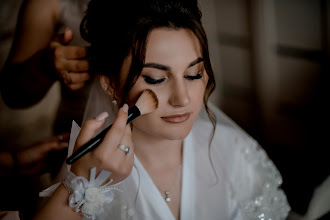 婚禮攝影師Ulyana Titova. 08.11.2023的照片