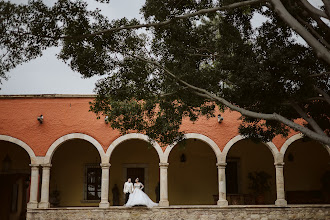 ช่างภาพงานแต่งงาน Luis Preza. ภาพเมื่อ 09.04.2024