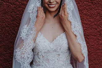 Wedding photographer Carlos Cervantes. Photo of 15.05.2024