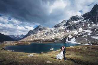 Wedding photographer Adriana Hisom. Photo of 26.07.2025