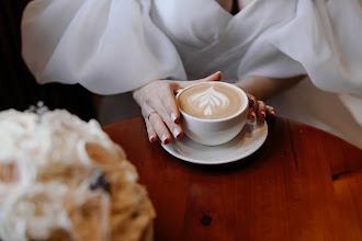 Düğün fotoğrafçısı Anastasiya Rusanova. Fotoğraf 07.04.2022 tarihinde