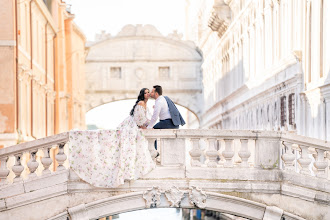 Fotógrafo de casamento Oli Yeleynaya. Foto de 25.04.2023