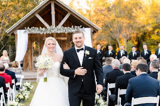 ช่างภาพงานแต่งงาน Aimee Sams. ภาพเมื่อ 01.06.2023