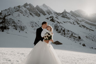 Fotografo di matrimoni Amandine Marque. Foto del 22.01.2020