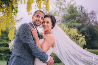 Nhiếp ảnh gia ảnh cưới Sarah Carmody. Ảnh trong ngày 01.07.2019