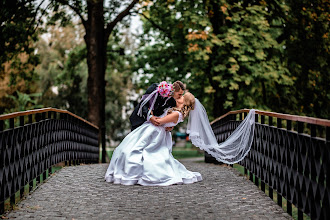 Wedding photographer Ján Kamody. Photo of 13.11.2019
