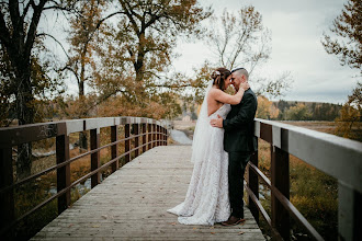 婚禮攝影師Lori Creech Loree. 27.04.2023的照片