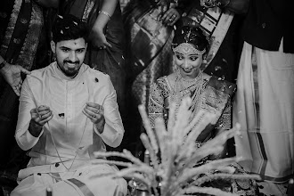 婚禮攝影師Venu Rathod. 07.05.2024的照片