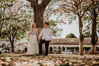 Fotógrafo de bodas Brandon Carmona. Foto del 30.07.2021