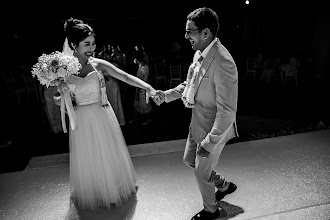Wedding photographer Phakphoom Srinorajan. Photo of 24.04.2025