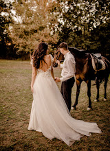 Fotógrafo de casamento Elizaveta Samsonnikova. Foto de 27.09.2020