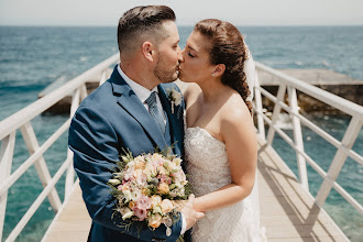 Fotografo di matrimoni Mónica Hinojosa Foto Antonio Estudio. Foto del 19.02.2020