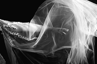 Wedding photographer Edin Sarvan. Photo of 11.09.2025