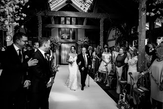Nhiếp ảnh gia ảnh cưới Andy Wilkinson. Ảnh trong ngày 24.05.2019