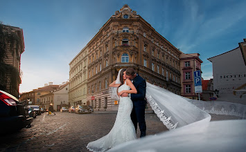 Svadobný fotograf Damian Stoszko. Fotografia z 17.04.2019