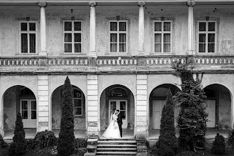 Wedding photographer Vlad Cosmin. Photo of 15.10.2025