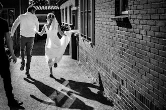 Wedding photographer Miranda Van Assema. Photo of 30.07.2020