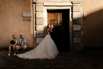 Fotografo di matrimoni Dino Sidoti. Foto del 19.04.2024