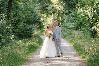 Photographe de mariage Elfi Rasser. Photo du 04.03.2024